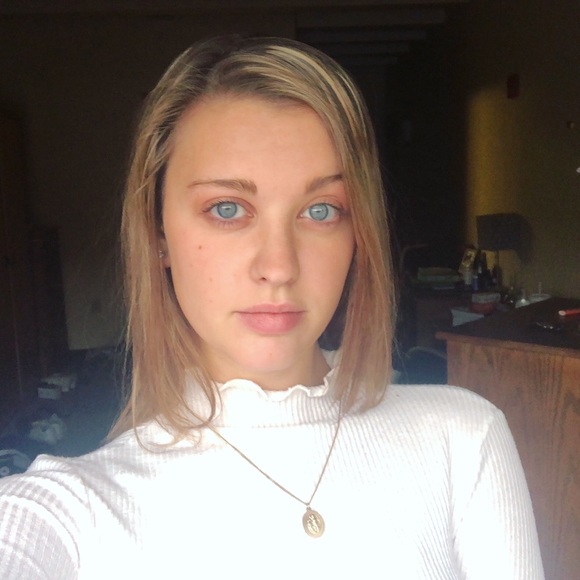 Meet your Posher, Clare - Picture 1 of 1